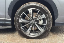 Vehicle Thumbnail 5