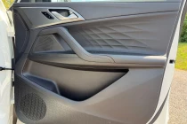 Vehicle Thumbnail 16