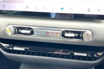 Vehicle Thumbnail 12