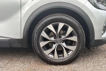 Vehicle Thumbnail 5