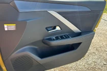 Vehicle Thumbnail 28
