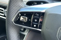 Vehicle Thumbnail 16