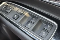 Vehicle Thumbnail 16