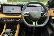 Vehicle Thumbnail 28