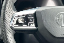 Vehicle Thumbnail 16