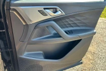 Vehicle Thumbnail 15