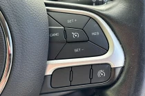 Vehicle Thumbnail 16