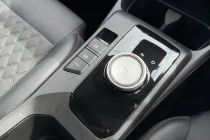 Vehicle Thumbnail 30