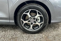 Vehicle Thumbnail 5