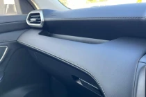 Vehicle Thumbnail 9