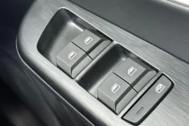 Vehicle Thumbnail 13