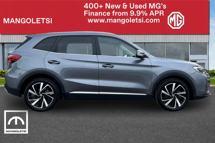 Vehicle Image - 3
