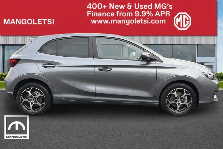 Vehicle Image - 3
