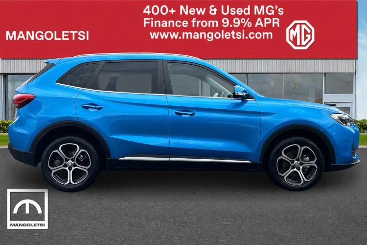 Vehicle Image - 3