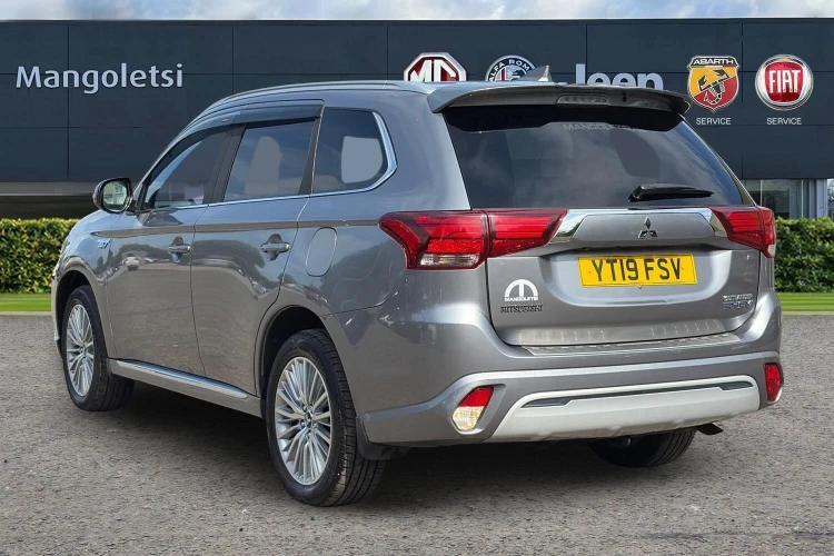 Vehicle Image - 3
