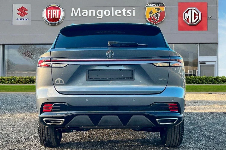 Vehicle Image - 3