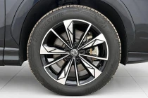 Vehicle Thumbnail 7