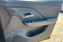 Vehicle Thumbnail 17