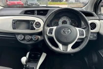 Vehicle Thumbnail 15