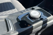 Vehicle Thumbnail 30