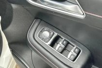 Vehicle Thumbnail 18