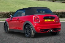 Vehicle Thumbnail 3