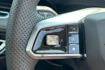 Vehicle Thumbnail 14