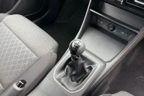 Vehicle Thumbnail 30