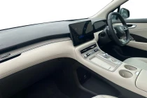 Vehicle Thumbnail 6