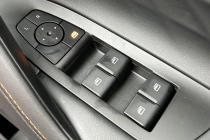 Vehicle Thumbnail 18