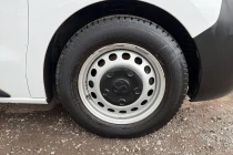 Vehicle Thumbnail 5