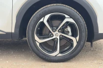 Vehicle Thumbnail 18