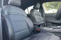 Vehicle Thumbnail 11