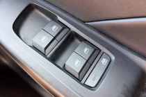 Vehicle Thumbnail 18
