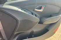 Vehicle Thumbnail 28