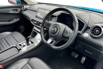 Vehicle Thumbnail 6
