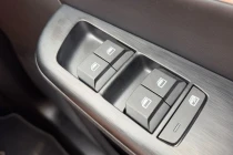 Vehicle Thumbnail 14