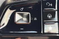 Vehicle Thumbnail 16