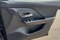 Vehicle Thumbnail 28