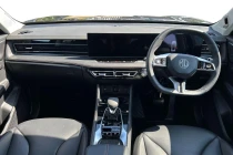 Vehicle Thumbnail 8