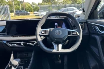 Vehicle Thumbnail 28