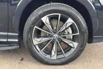Vehicle Thumbnail 5