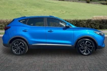 Vehicle Thumbnail 4