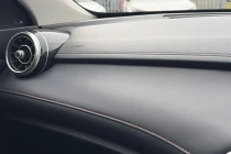Vehicle Thumbnail 12