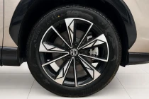 Vehicle Thumbnail 7