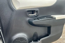 Vehicle Thumbnail 28