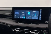 Vehicle Thumbnail 8