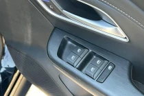 Vehicle Thumbnail 16