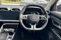 Vehicle Thumbnail 15