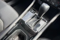 Vehicle Thumbnail 30